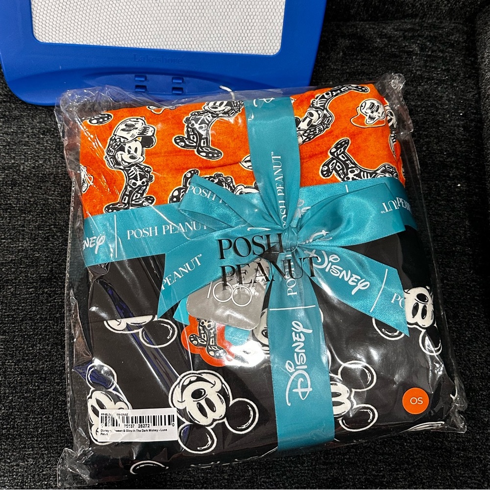 Glow in the dark luxe bamboo Patoo posh peanut Mickey Halloween